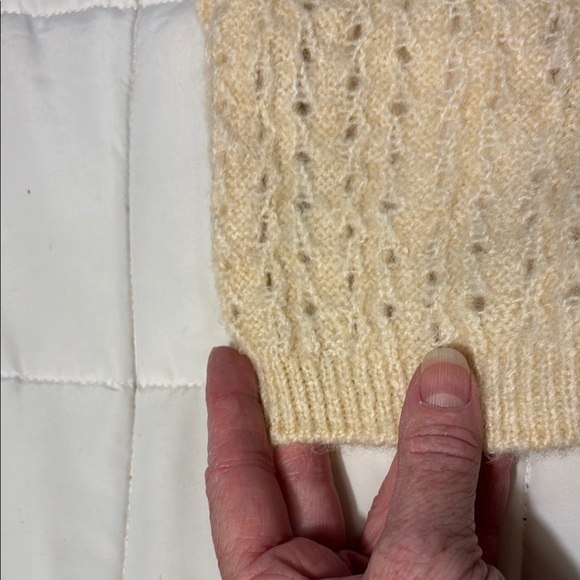 Crochet Cream Crop Top Tie Spaghetti Strap - Picture 9 of 10